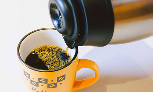 Como fazer para garrafa térmica manter o café quente As 10 Melhores Garrafas Termicas De 2021 Guia Esperto